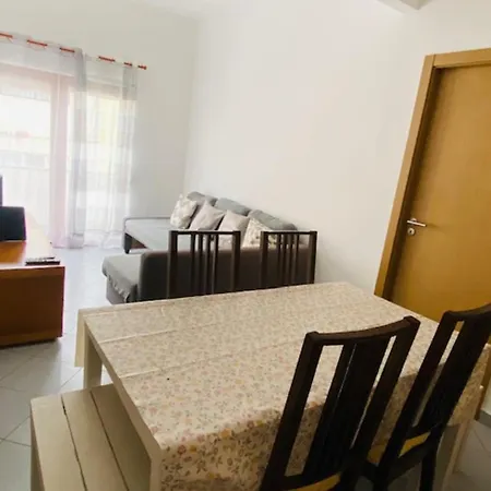 Swordfish Fortress View 아파트